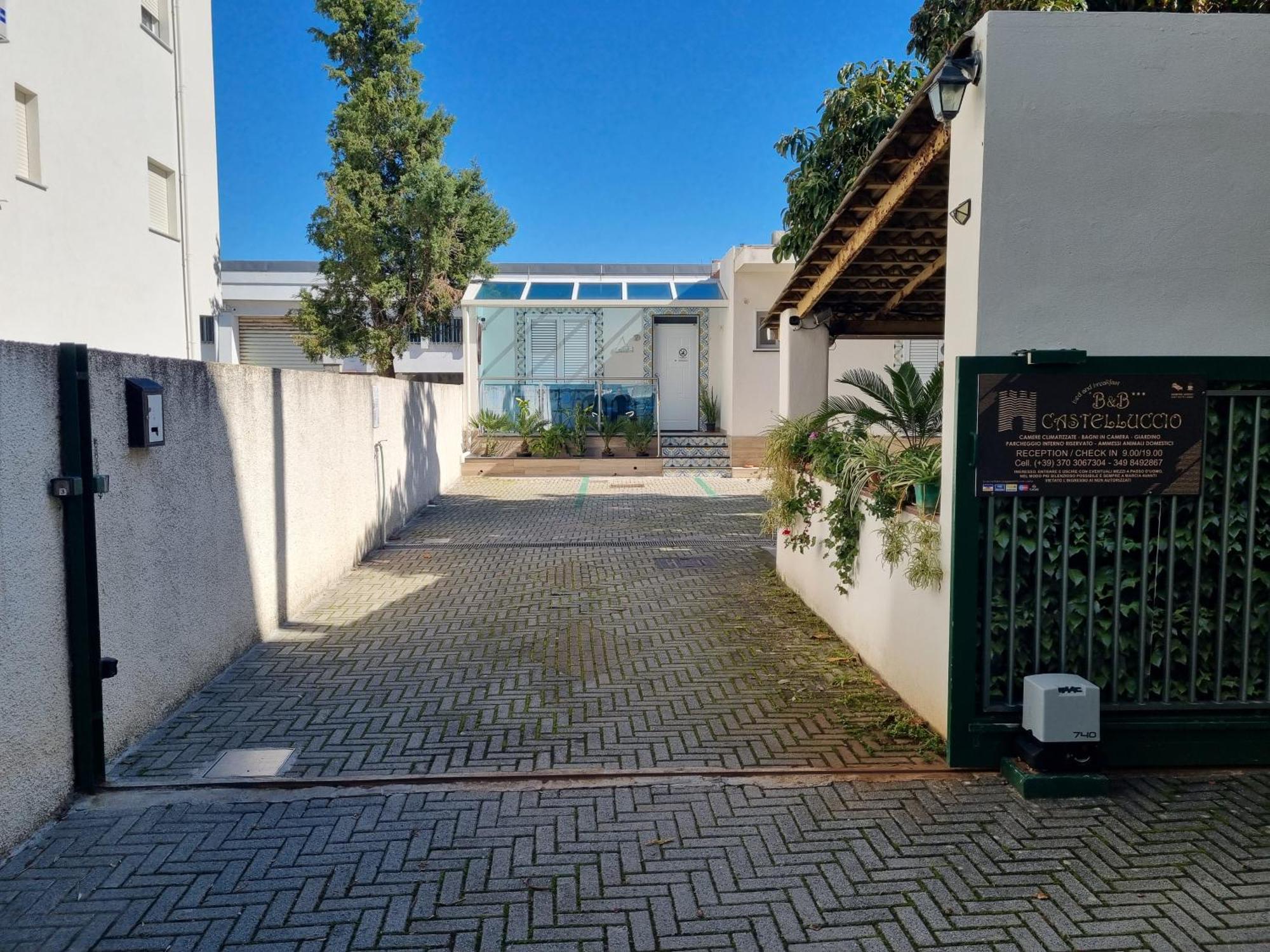 卡斯特鲁西奥住宿加早餐旅馆 维拉弗兰卡·蒂雷纳 外观 照片